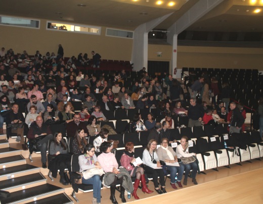 La Junta de Icoval ratifica la propuesta de la asamblea de crear una Comisión de Clínicos