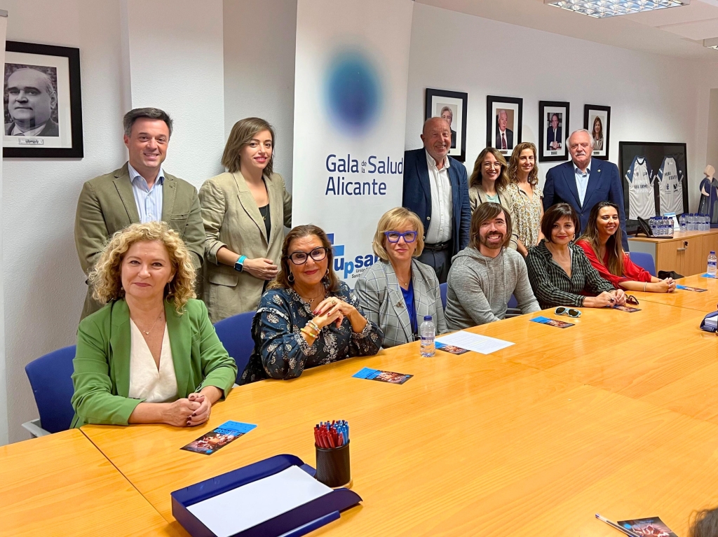 UPSANA llama la atención sobre la necesidad de luchar contra el intrusismo en la X Gala de la Salud