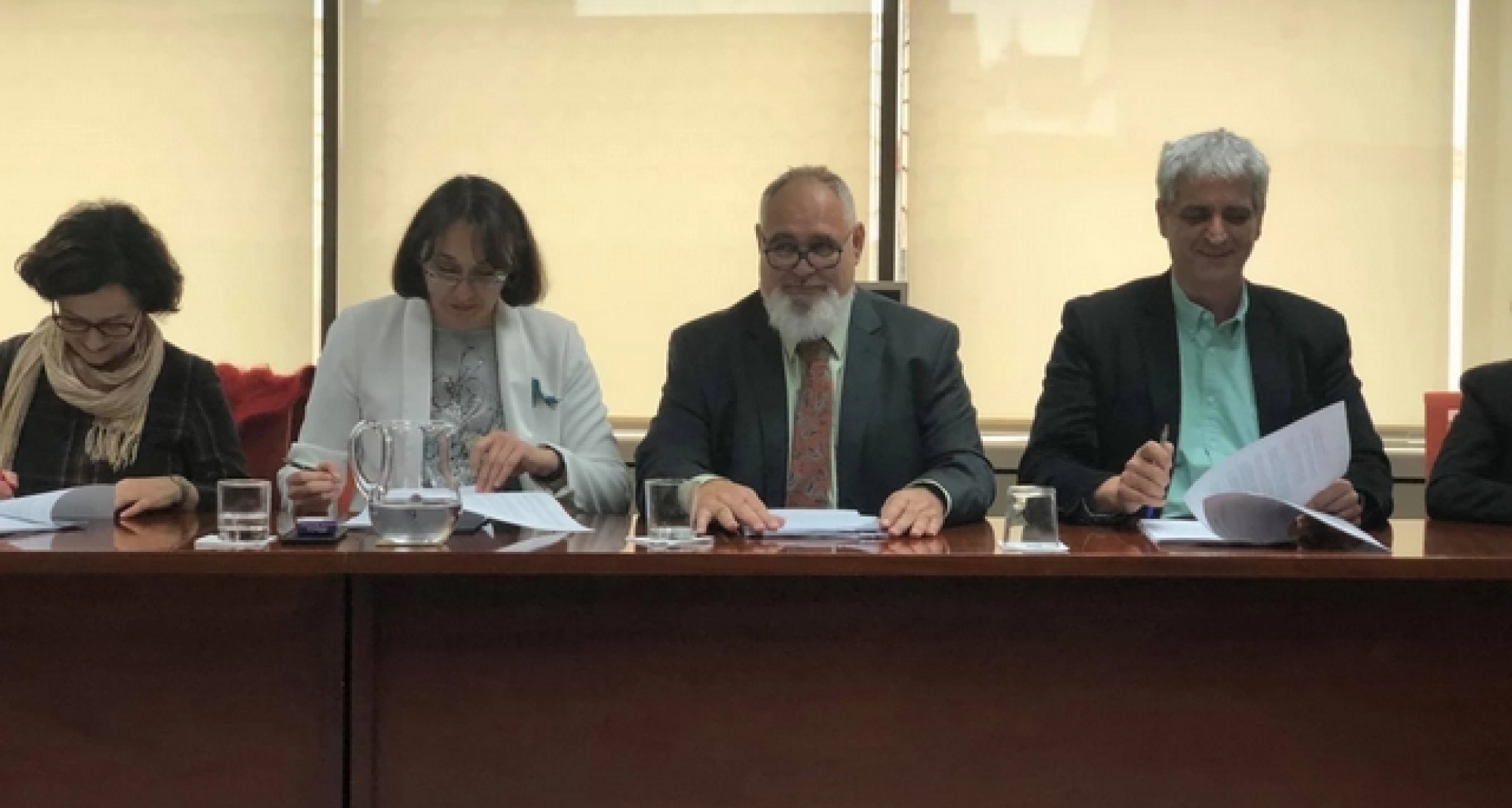 Firman el primer convenio nacional de centros clínicos