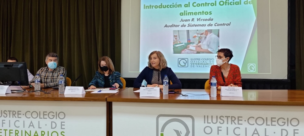 Gimeno destaca que el I Curso de Control Oficial consolida la colaboración con el CVCV