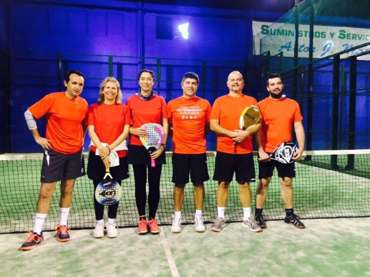 Las dos parejas de Icoval llegan a la final del Torneo de Pádel del COEA