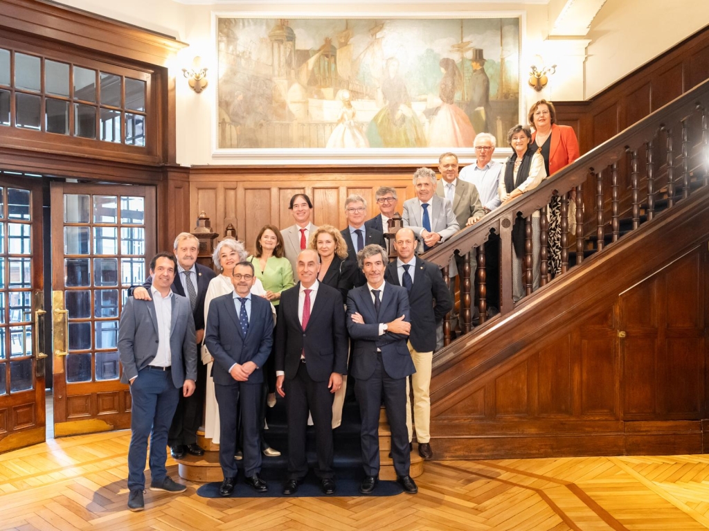 La presidenta de ICOVAL asiste al 125º aniversario del Colegio de Veterinarios de Bizkaia